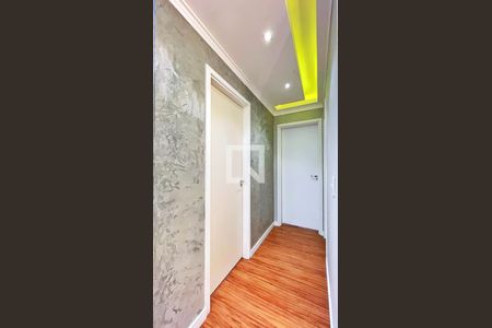 Corredor dos Dormitórios de apartamento para alugar com 2 quartos, 68m² em Jardim Flor da Montanha, Guarulhos