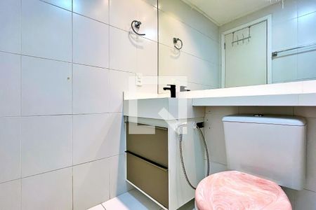 Apartamento para alugar com 68m², 2 quartos e 1 vagaBanheiro da Suíte