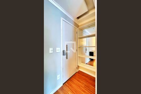 Apartamento para alugar com 68m², 2 quartos e 1 vagaEntrada