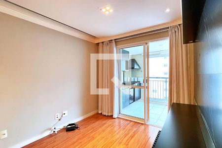 Sala de apartamento para alugar com 2 quartos, 68m² em Jardim Flor da Montanha, Guarulhos