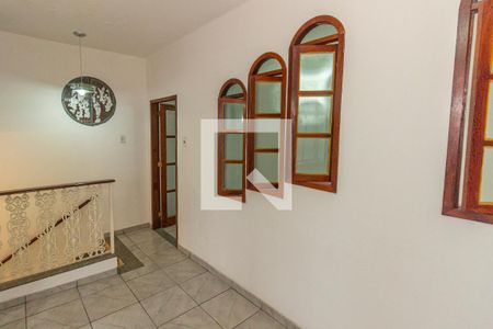 Sala de apartamento à venda com 2 quartos, 80m² em Cordovil, Rio de Janeiro