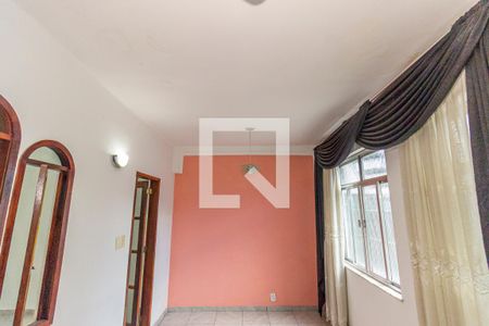 Sala de apartamento à venda com 2 quartos, 80m² em Cordovil, Rio de Janeiro
