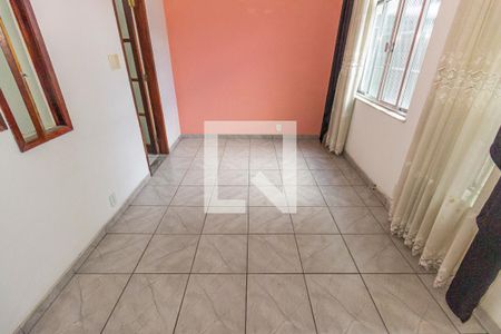 Sala de apartamento à venda com 2 quartos, 80m² em Cordovil, Rio de Janeiro