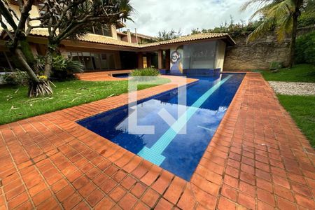 Casa de condomínio para alugar com 615m², 6 quartos e 2 vagas Casa de condomínio para alugar com 615m², 6 quartos e 2 vagasQuintal - Piscina
