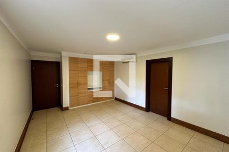 Casa de condomínio para alugar com 615m², 6 quartos e 2 vagas Casa de condomínio para alugar com 615m², 6 quartos e 2 vagasSuíte Piso Inferior