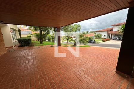 Casa de condomínio para alugar com 615m², 6 quartos e 2 vagasGaragem - Fachada