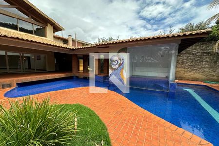 Casa de condomínio para alugar com 615m², 6 quartos e 2 vagas Casa de condomínio para alugar com 615m², 6 quartos e 2 vagasQuintal - Piscina