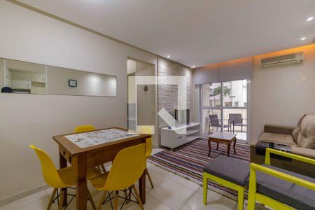 Sala de apartamento à venda com 2 quartos, 64m² em Recreio dos Bandeirantes, Rio de Janeiro