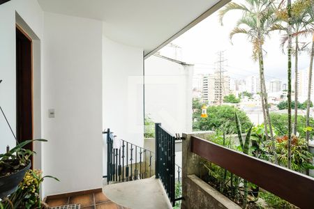 Casa à venda com 600m², 3 quartos e 4 vagasQuintal