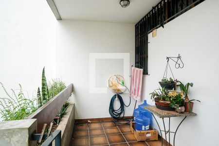 Casa à venda com 600m², 3 quartos e 4 vagasQuintal