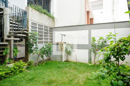 Casa à venda com 600m², 3 quartos e 4 vagasQuintal