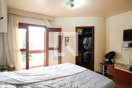 Casa à venda com 600m², 3 quartos e 4 vagasSuíte 