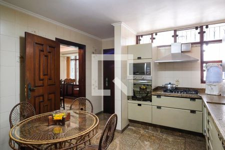 Casa à venda com 600m², 3 quartos e 4 vagasCozinha