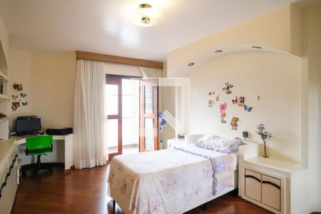 Casa à venda com 600m², 3 quartos e 4 vagasQuarto 1