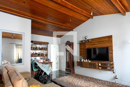 Casa para alugar com 300m², 3 quartos e 1 vagaSala - Casa 2