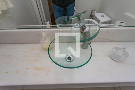Lavabo  de casa para alugar com 4 quartos, 220m² em Conceição, Diadema