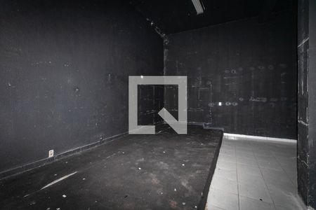 Casa para alugar com 220m², 4 quartos e 2 vagasSalão 