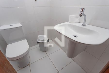 Casa para alugar com 220m², 4 quartos e 2 vagasÁrea de lazer - banheiro 