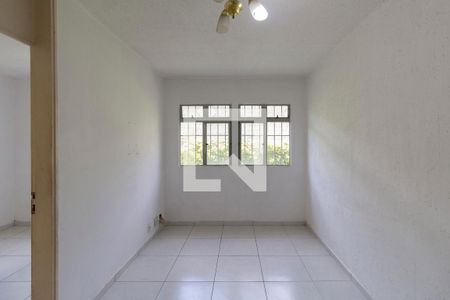 Sala de apartamento para alugar com 2 quartos, 47m² em Jardim Casa Pintada, São Paulo
