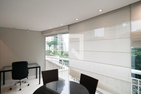 Varanda de apartamento à venda com 2 quartos, 77m² em Cerqueira César, São Paulo