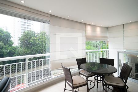 Varanda de apartamento à venda com 2 quartos, 77m² em Cerqueira César, São Paulo