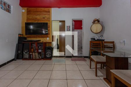 Sala de kitnet/studio para alugar com 1 quarto, 65m² em Horto Florestal, Belo Horizonte