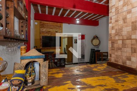 Sala de kitnet/studio para alugar com 1 quarto, 65m² em Horto Florestal, Belo Horizonte