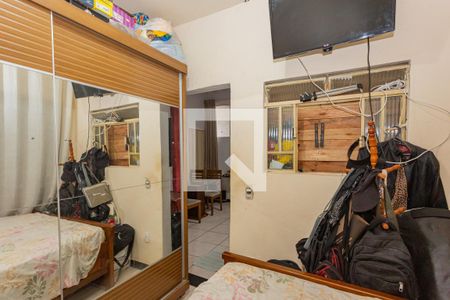 Quarto de kitnet/studio para alugar com 1 quarto, 65m² em Horto Florestal, Belo Horizonte