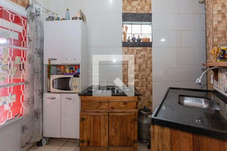 Cozinha de kitnet/studio para alugar com 1 quarto, 65m² em Horto Florestal, Belo Horizonte