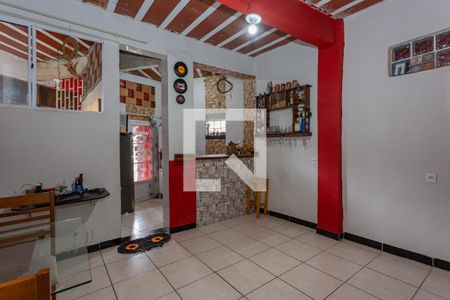 Sala de kitnet/studio para alugar com 1 quarto, 65m² em Horto Florestal, Belo Horizonte