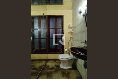 Casa de condomínio à venda com 437m², 4 quartos e 1 vagaLavabo