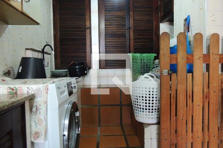 Casa de condomínio à venda com 437m², 4 quartos e 1 vagaÁrea de Serviço 2