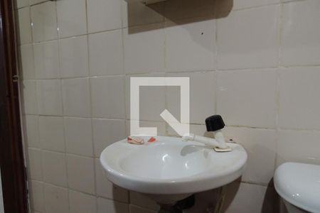 Casa de condomínio à venda com 437m², 4 quartos e 1 vagaBanheiro de serviço