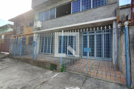 Casa de condomínio à venda com 437m², 4 quartos e 1 vagaFachada 