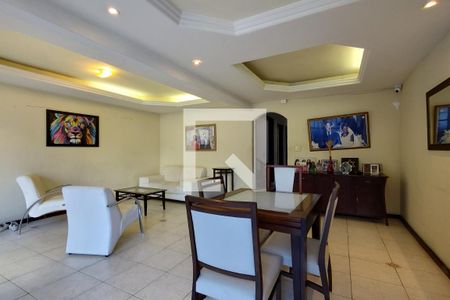 Sala 1 de casa de condomínio à venda com 4 quartos, 437m² em Freguesia (jacarepaguá), Rio de Janeiro