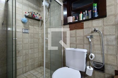 Casa de condomínio à venda com 437m², 4 quartos e 1 vagaBanheiro da Suíte 3