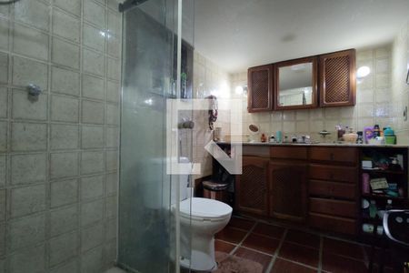 Casa de condomínio à venda com 437m², 4 quartos e 1 vagaBanheiro da Suíte 3