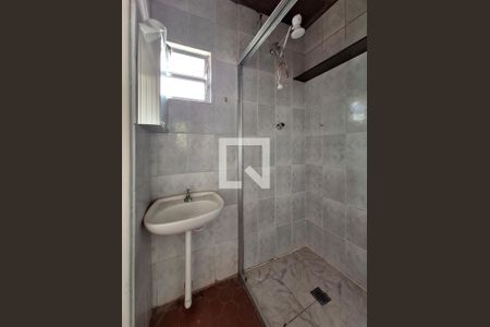 Casa à venda com 464m², 3 quartos e 2 vagas Casa à venda com 464m², 3 quartos e 2 vagasBanheiro