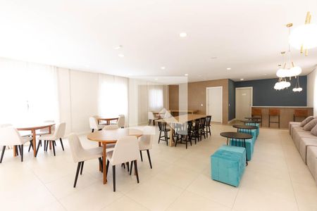 Apartamento à venda com 42m², 2 quartos e sem vagaÁrea comum