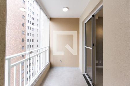 Apartamento à venda com 42m², 2 quartos e sem vagaSacada