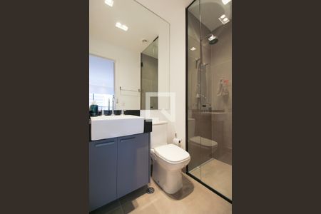 Banheiro de apartamento para alugar com 1 quarto, 57m² em Vila Olímpia, São Paulo