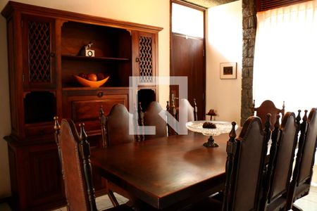 Casa à venda com 740m², 4 quartos e 2 vagasCozinha