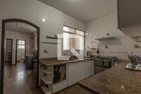 Apartamento à venda com 244m², 4 quartos e 3 vagasCozinha