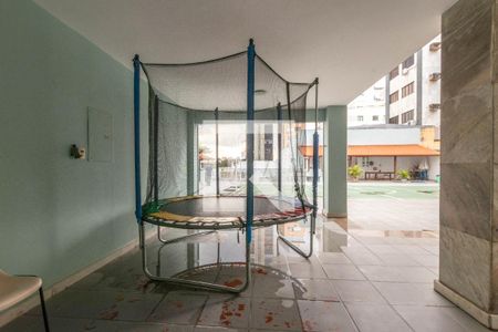 Apartamento à venda com 244m², 4 quartos e 3 vagasÁrea comum - Playground