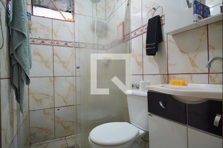 Banheiro  de apartamento à venda com 1 quarto, 35m² em Rubem Berta, Porto Alegre