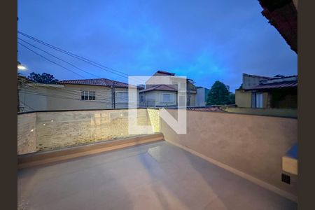 Casa à venda com 110m², 2 quartos e 1 vagaSacada Quarto 2