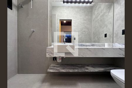 Casa à venda com 110m², 2 quartos e 1 vagaBanheiro Suíte