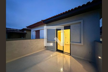 Casa à venda com 110m², 2 quartos e 1 vagaSacada Quarto 2