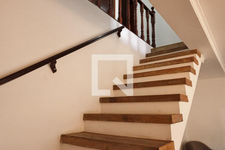 Casa para alugar com 400m², 4 quartos e 6 vagassala