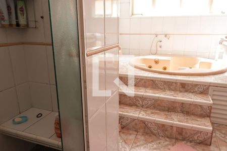 Casa para alugar com 400m², 4 quartos e 6 vagasSuíte